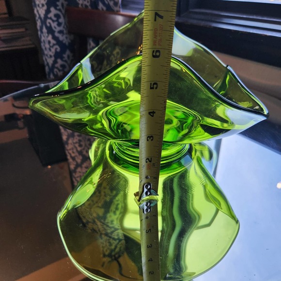 Large Viking Glass Bowl! Art glass style bowl, centerpiece, fruit bowl, decor - Picture 10 of 10